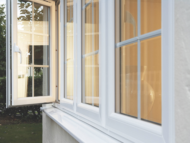 white upvc bay windows