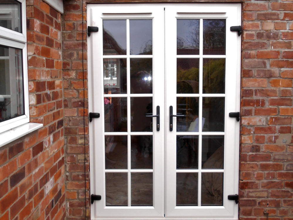 white upvc bay windows