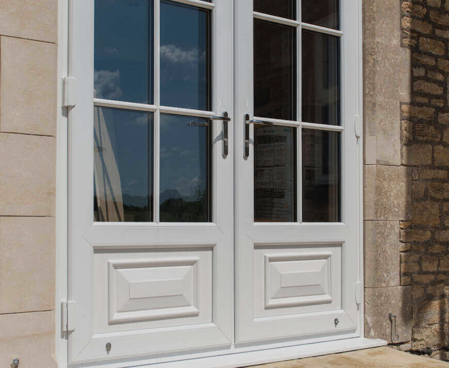 Casement window cutout